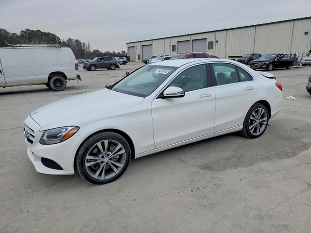 Mercedes-Benz C 300 2.0 TURBO 4 MATIC CARPLAY БЯЛА КОЖА CAM ASSIST LED - автомобили, коли, обяви за нови и употребявани 0