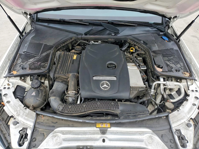 Mercedes-Benz C 300 2.0 TURBO 4 MATIC CARPLAY БЯЛА КОЖА CAM ASSIST LED - автомобили, коли, обяви за нови и употребявани 9