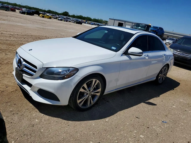 Mercedes-Benz C 300 - автомобили, коли, обяви за нови и употребявани 0