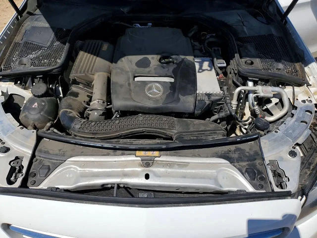 Mercedes-Benz C 300 - автомобили, коли, обяви за нови и употребявани 10