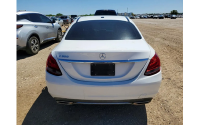 mercedes-benz-c-300 - 5