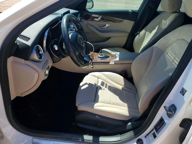 Mercedes-Benz C 300 - автомобили, коли, обяви за нови и употребявани 6