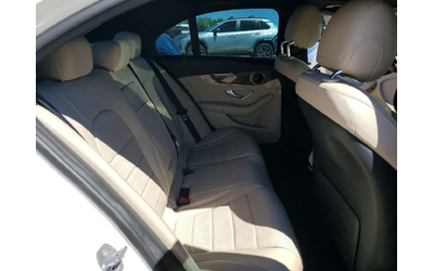 Mercedes-Benz C 300 - автомобили, коли, обяви за нови и употребявани 8