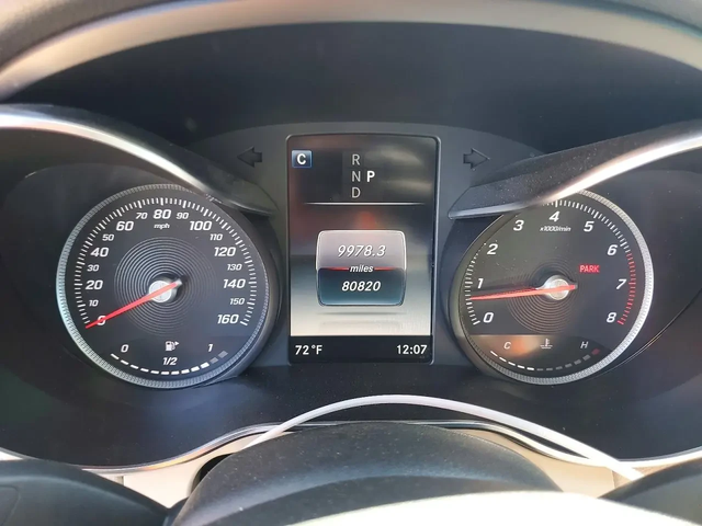 Mercedes-Benz C 300 - автомобили, коли, обяви за нови и употребявани 9