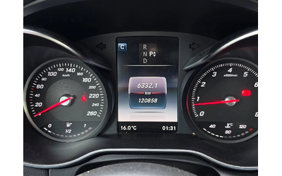 Mercedes-Benz C 300 | AMG ПАКЕТ | MULTI BEAM | ПОДГРЕВ | CARFAX | - автомобили, коли, обяви за нови и употребявани 7