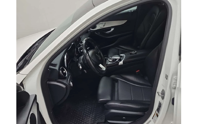 Mercedes-Benz C 300 * CARFAX * AMG PACK * ПОДГРЕВИ * ПАНОРАМА * - автомобили, коли, обяви за нови и употребявани 6