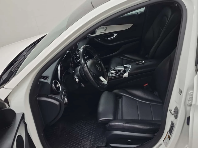 Mercedes-Benz C 300 * CARFAX * AMG PACK * ПОДГРЕВИ * ПАНОРАМА * - автомобили, коли, обяви за нови и употребявани 6