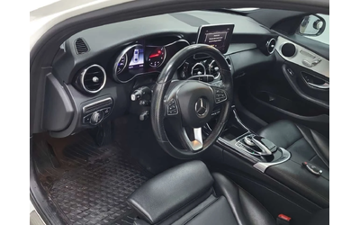 Mercedes-Benz C 300 * CARFAX * AMG PACK * ПОДГРЕВИ * ПАНОРАМА * - автомобили, коли, обяви за нови и употребявани 8