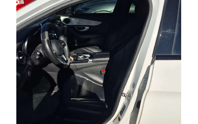 mercedes-benz-c-300 - 4