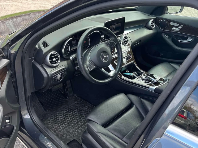 Mercedes-Benz C 300 4МATIC* PANORAMA* KEYLESS* + ГУМИ - автомобили, коли, обяви за нови и употребявани 4
