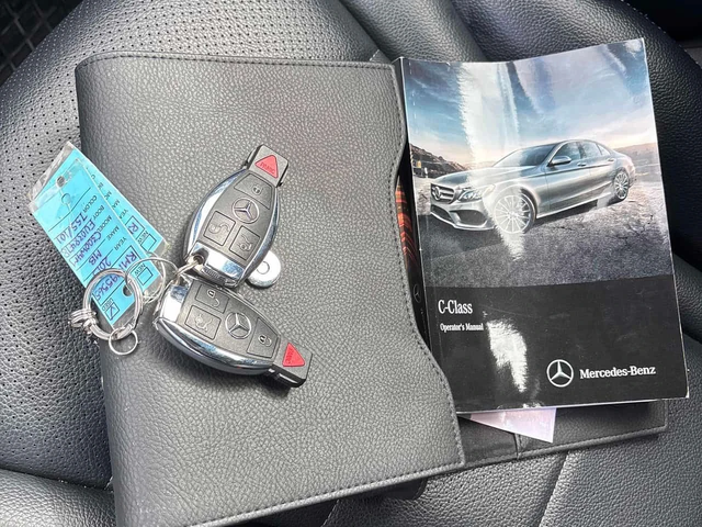 Mercedes-Benz C 300 4МATIC* PANORAMA* KEYLESS* + ГУМИ - автомобили, коли, обяви за нови и употребявани 9