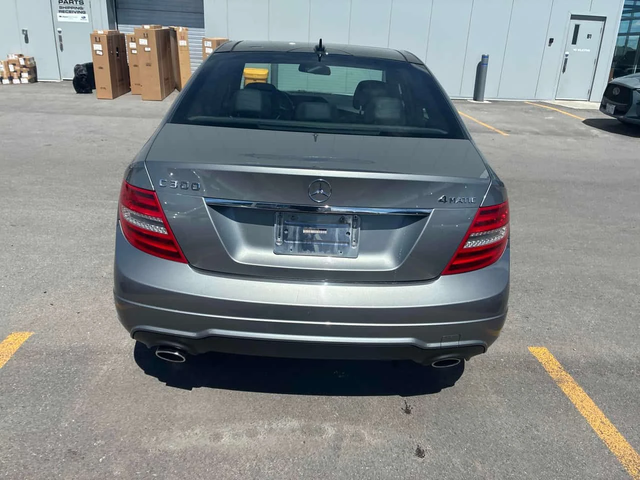 Mercedes-Benz C 300 * ГЛАВНО ПРЕДСТАВИТЕЛСТВО* ПАНОРАМА* - автомобили, коли, обяви за нови и употребявани 4