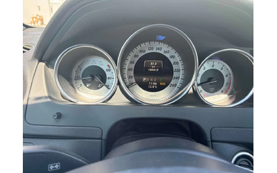 Mercedes-Benz C 300 * ГЛАВНО ПРЕДСТАВИТЕЛСТВО* ПАНОРАМА* - автомобили, коли, обяви за нови и употребявани 7