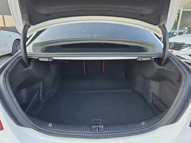 Mercedes-Benz C 300 АМГ ПАКЕТ/CARFAX /Кожа/Нави/Подгрев/Панорама - автомобили, коли, обяви за нови и употребявани 13
