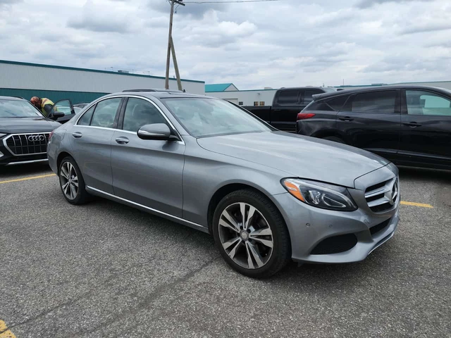 Mercedes-Benz C 300 * CARFAX * 2 КЛЮЧА * КАМЕРА * НАВИГАЦИЯ * - автомобили, коли, обяви за нови и употребявани 1