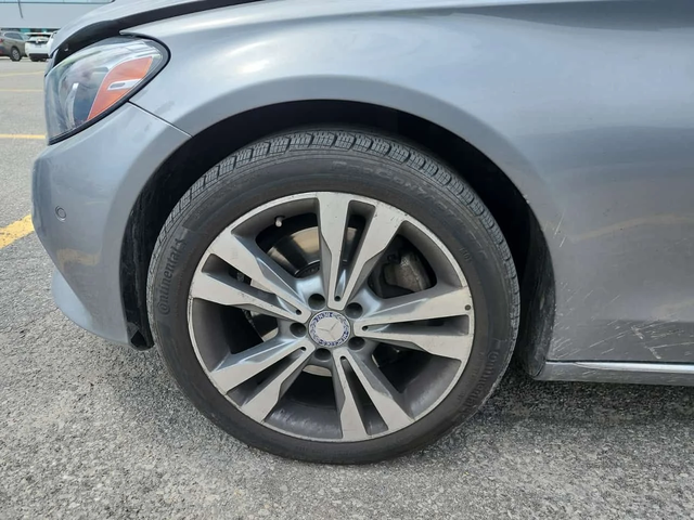 Mercedes-Benz C 300 * CARFAX * 2 КЛЮЧА * КАМЕРА * НАВИГАЦИЯ * - автомобили, коли, обяви за нови и употребявани 5
