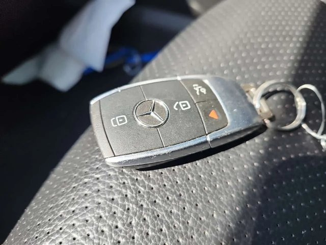 Mercedes-Benz C 300 АМГ ПАКЕТ/CARFAX/ПОДГРЕВ/ПАНОРАМА/ - автомобили, коли, обяви за нови и употребявани 7