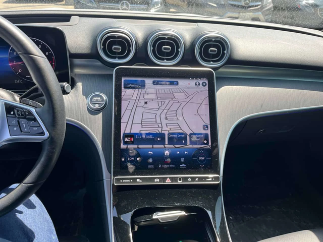 Mercedes-Benz C 300 * 360 * PANO * CARPLAY * ПОДГРЕВ - автомобили, коли, обяви за нови и употребявани 8