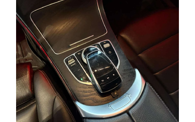 Mercedes-Benz C 300 Keyless| Sunroof| Ambient| Burmester| - автомобили, коли, обяви за нови и употребявани 13