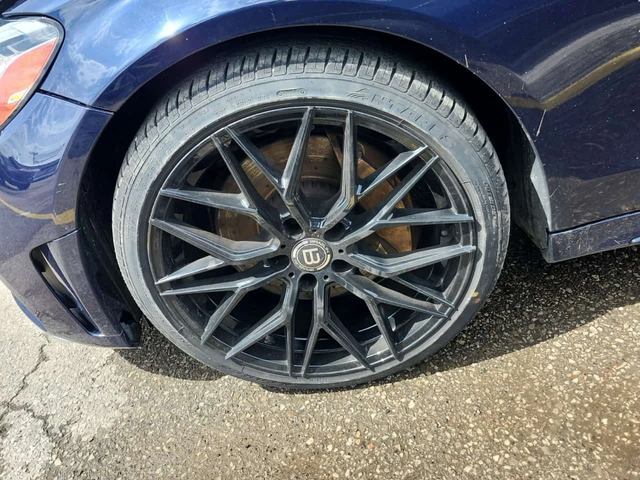 Mercedes-Benz C 300 * CARFAX * ПАНОРАМА * ПОДГРЕВИ * БЕЗ ИНЦИДЕНТИ * - автомобили, коли, обяви за нови и употребявани 6