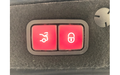 Mercedes-Benz C 300 4matik/AUTO/LED/NAVI/360 /TV/Excellent! - автомобили, коли, обяви за нови и употребявани 12