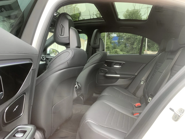 Mercedes-Benz C 300 e /NAVI/AMG line/LED/TV/MULTY/ГАРАНЦИЯ! - автомобили, коли, обяви за нови и употребявани 9