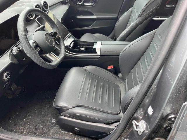 Mercedes-Benz C 300 CARFAX - автомобили, коли, обяви за нови и употребявани 2