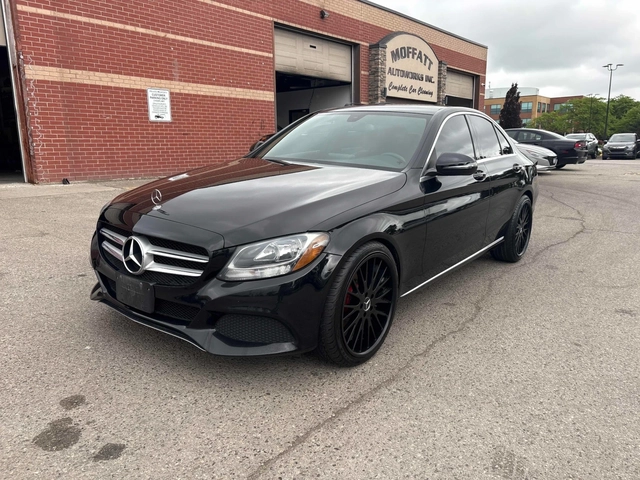 Mercedes-Benz C 300 - автомобили, коли, обяви за нови и употребявани 1