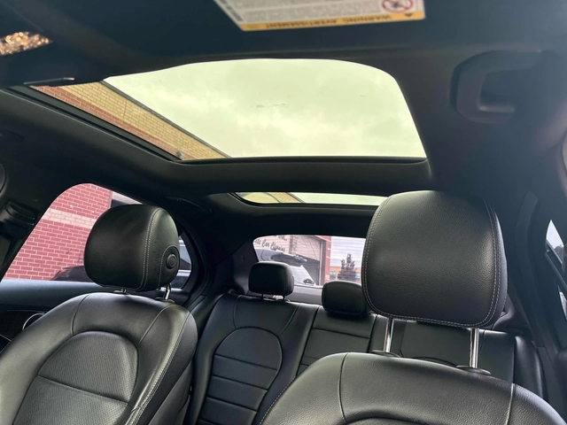 Mercedes-Benz C 300 - автомобили, коли, обяви за нови и употребявани 8