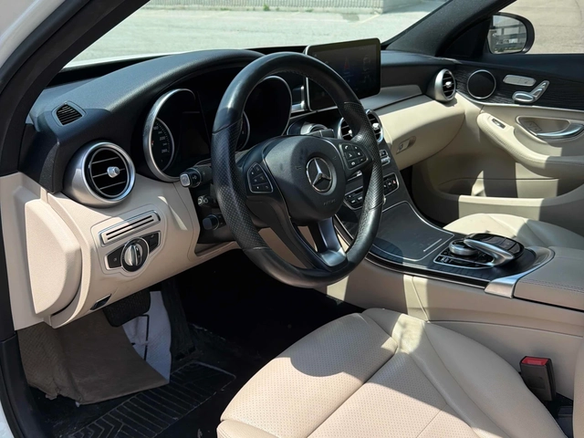Mercedes-Benz C 300 4MATIC/AMG-PACK/CARFAX/АВТО КРЕДИТ - автомобили, коли, обяви за нови и употребявани 6