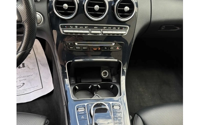 Mercedes-Benz C 300 * CARFAX * АВТО КРЕДИТ * - автомобили, коли, обяви за нови и употребявани 12