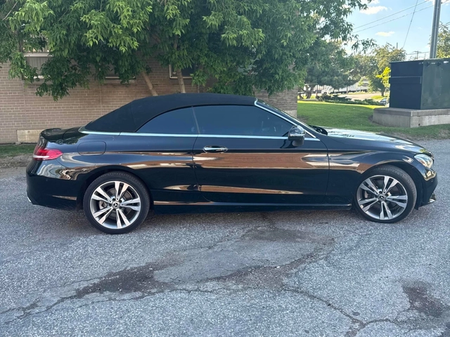 Mercedes-Benz C 300 КАБРИО / CARFAX - автомобили, коли, обяви за нови и употребявани 2