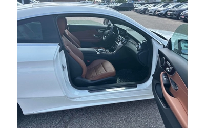 Mercedes-Benz C 300 4MATIC * ПОДГРЕВ * ПАНОРАМА * 360 * CARFAX - автомобили, коли, обяви за нови и употребявани 10