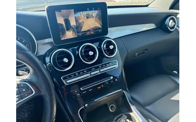 Mercedes-Benz C 300 4MATIC/AMG-PACK/Podgrev/Pano/360 - автомобили, коли, обяви за нови и употребявани 11