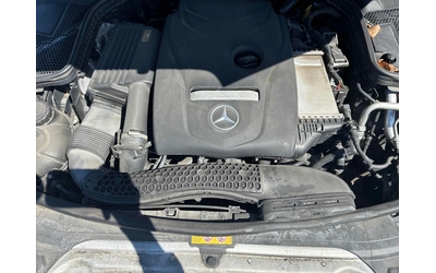 Mercedes-Benz C 300 4MATIC/AMG-PACK/Podgrev/Pano/360 - автомобили, коли, обяви за нови и употребявани 14