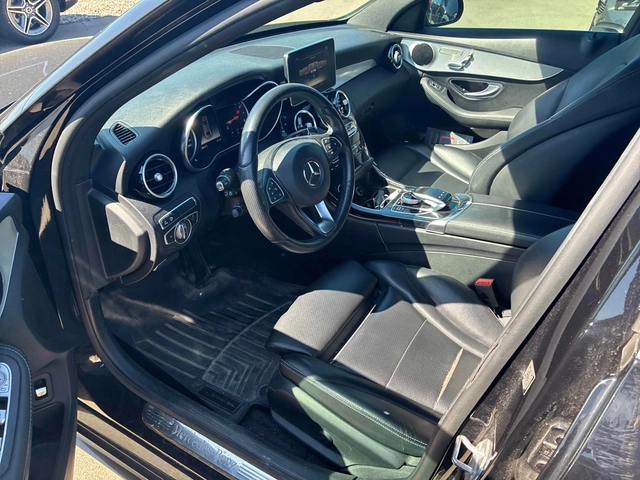 Mercedes-Benz C 300 4MATIC/AMG-PACK/Podgrev/Pano/360 - автомобили, коли, обяви за нови и употребявани 7