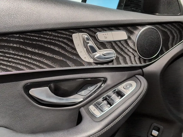 Mercedes-Benz C 300 C 300 4MATIC - автомобили, коли, обяви за нови и употребявани 8