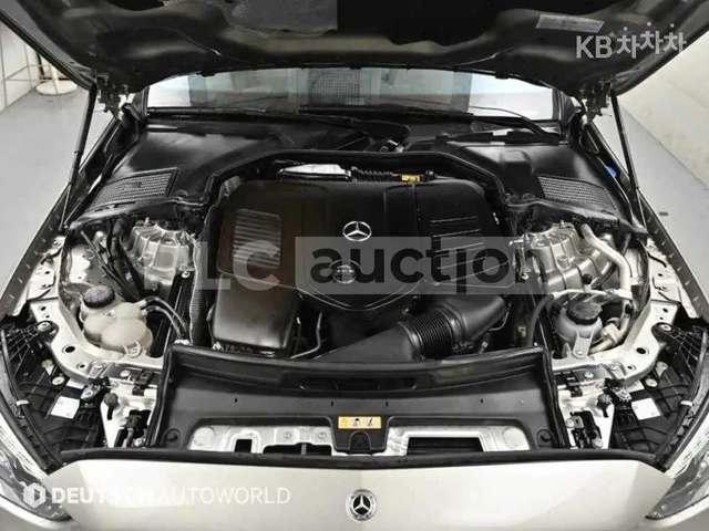 Mercedes-Benz C 300 360* КОЖА* ШИБЕДАХ* 4MATIC - автомобили, коли, обяви за нови и употребявани 5