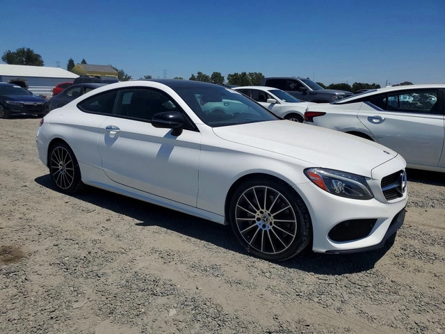 Mercedes-Benz C 300 AMG-LINE* BURMESTER* КАМЕРА* ПОДГРЕВ* SUNROOF* - автомобили, коли, обяви за нови и употребявани 0