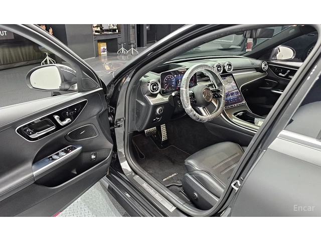 Mercedes-Benz C 300 AMG* LINE* ОБДУХВАНЕ* ДИСТРОНИК* ХЕДЪП* 360КАМЕРА* - автомобили, коли, обяви за нови и употребявани 6
