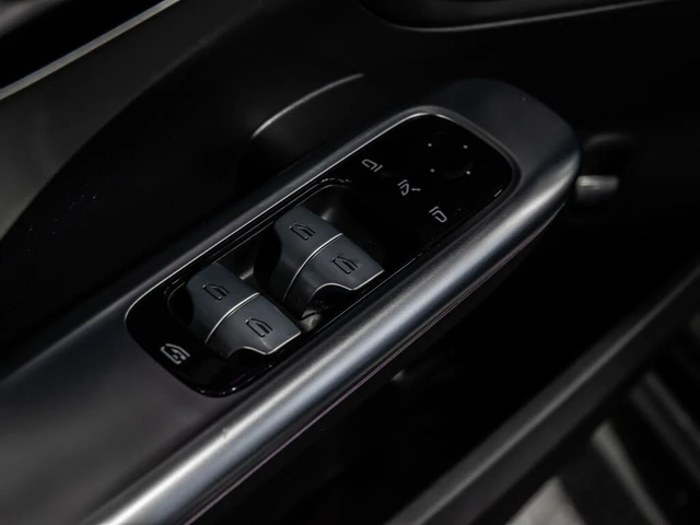 Mercedes-Benz C 300 4MATIC/DIGITAL/HEAD-UP/DRIVE-ASSISTS - автомобили, коли, обяви за нови и употребявани 13