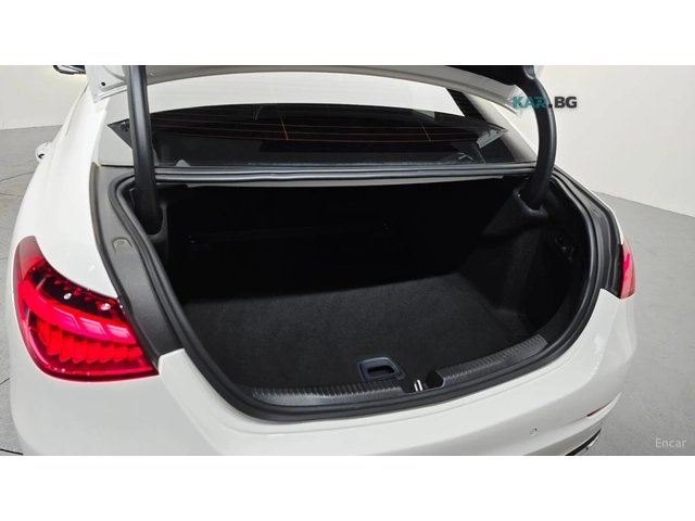 Mercedes-Benz C 300 AVANGARDE 4MATIC* КОЖА* ОБДУХВ* ПАНО* 360 - автомобили, коли, обяви за нови и употребявани 11