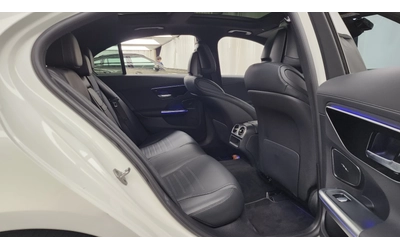 Mercedes-Benz C 300 AMG Line - автомобили, коли, обяви за нови и употребявани 8