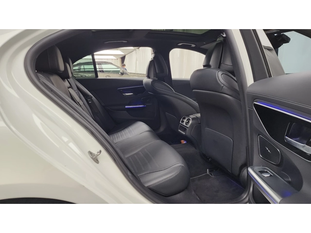Mercedes-Benz C 300 AMG Line - автомобили, коли, обяви за нови и употребявани 8