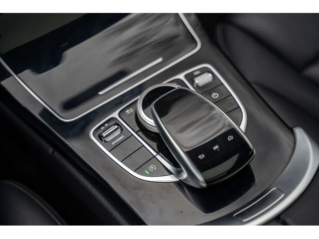Mercedes-Benz C 300 4MATIC | Sport pack | Panorama - автомобили, коли, обяви за нови и употребявани 10