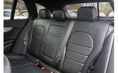 Mercedes-Benz C 300 4MATIC | Sport pack | Panorama - автомобили, коли, обяви за нови и употребявани 8