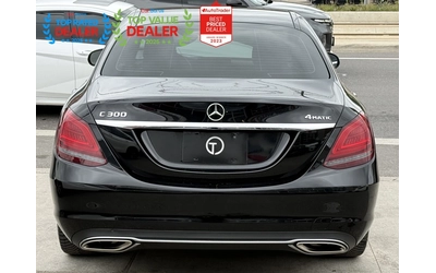 mercedes-benz-c-300 - 4