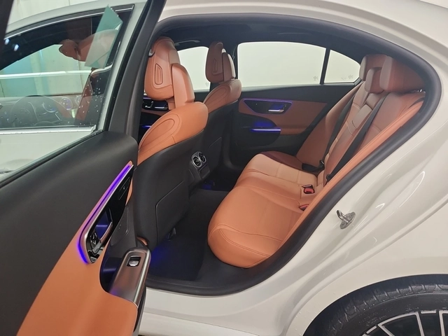 Mercedes-Benz C 300 4MATIC - автомобили, коли, обяви за нови и употребявани 10