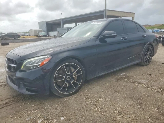 Mercedes-Benz C 300 - автомобили, коли, обяви за нови и употребявани 0