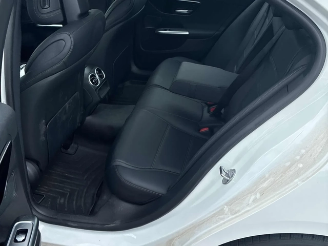 Mercedes-Benz C 300 4MATIC - автомобили, коли, обяви за нови и употребявани 8